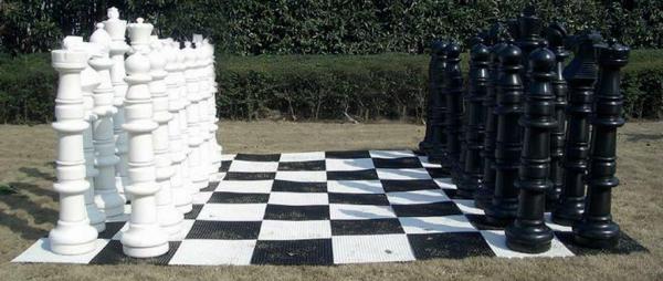 Szachy ogrodowe - XXL duże figury szachowe (4880,00 zł)